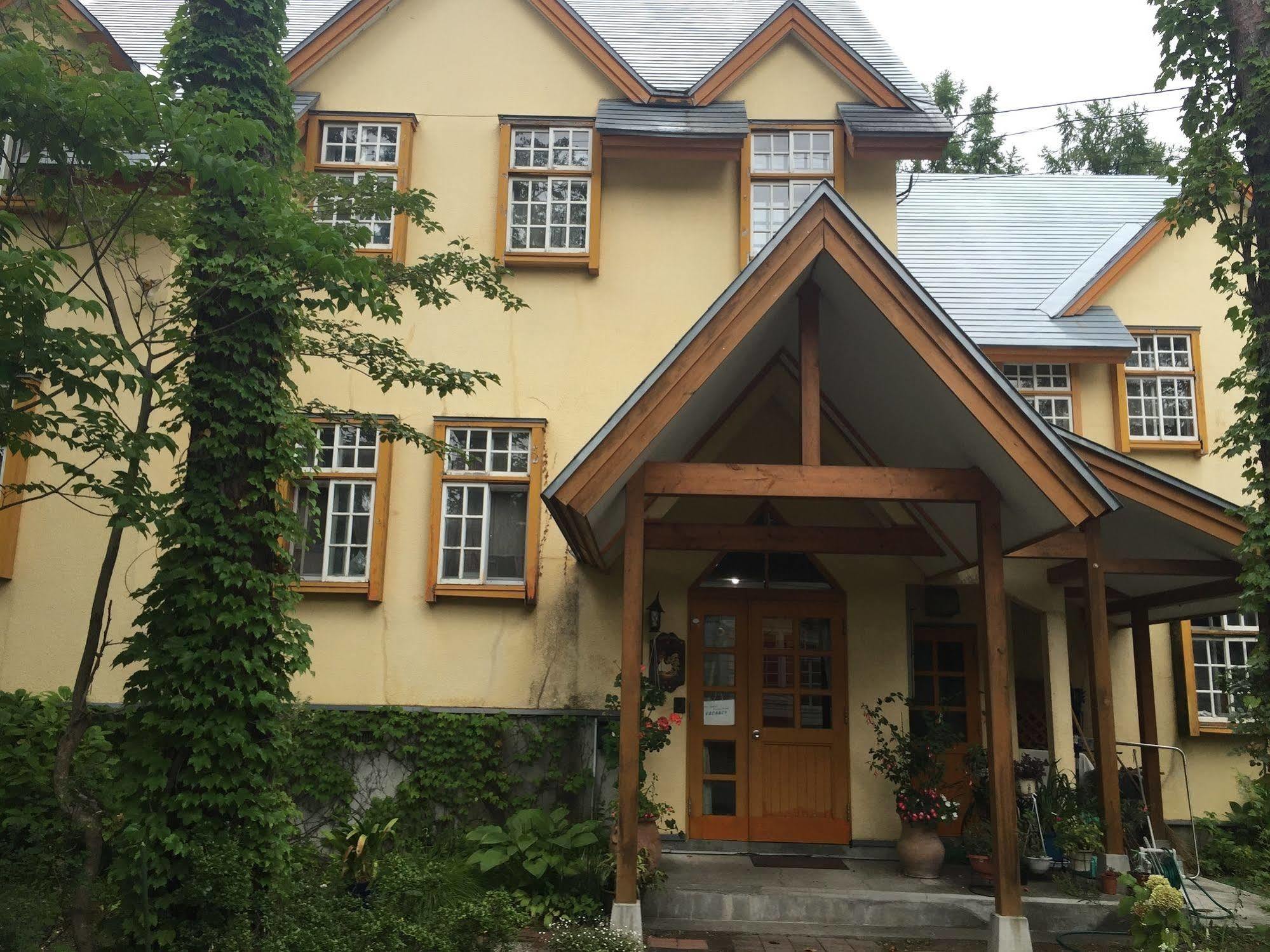 Happy Talk Hotel Hakuba Bagian luar foto